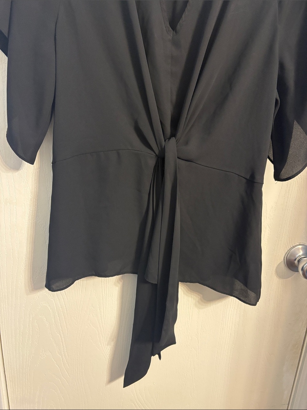 BOLD elements Black Front-Tie Flutter Sleeve Blouse - Picture 4 of 8